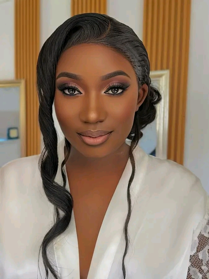 Natural glam look
